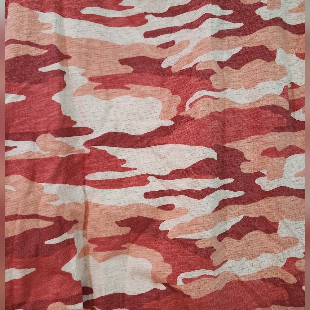 Women's Talbots Pink Camo Shirt, Size L - Picture 8 of 9